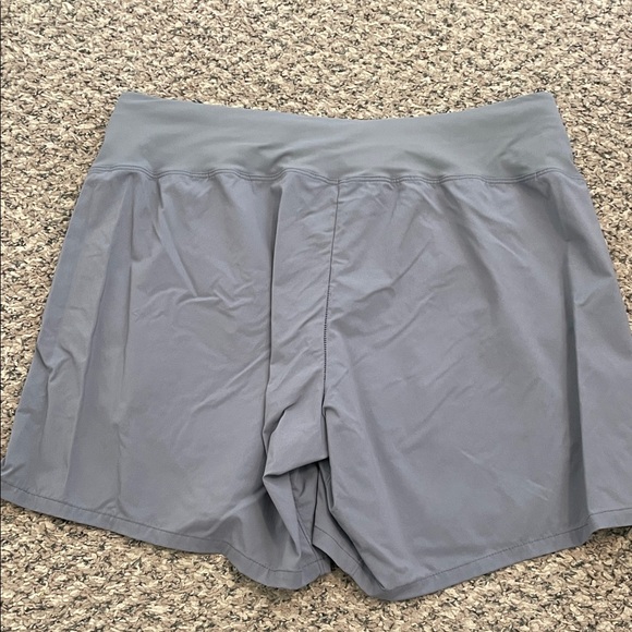 Arc’teryx Taema Grey Women's Shorts - Picture 6 of 6